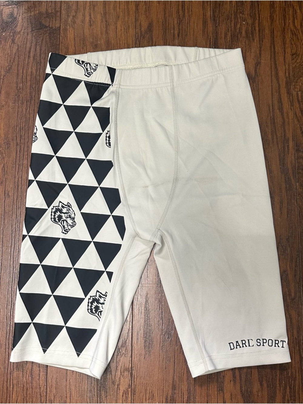 Darc Sport Wolves Mana Compression Shorts 79/1000 men’s Large